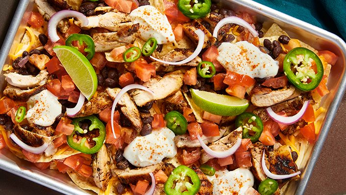 Nachos au poulet à la jamaïcaine